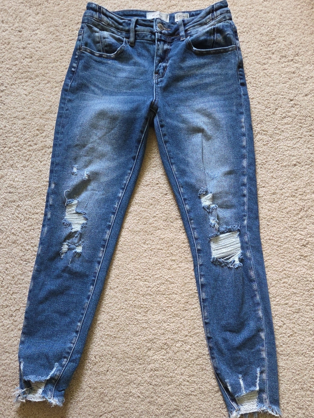 Kancan Signature Distressed Skinny Jeans